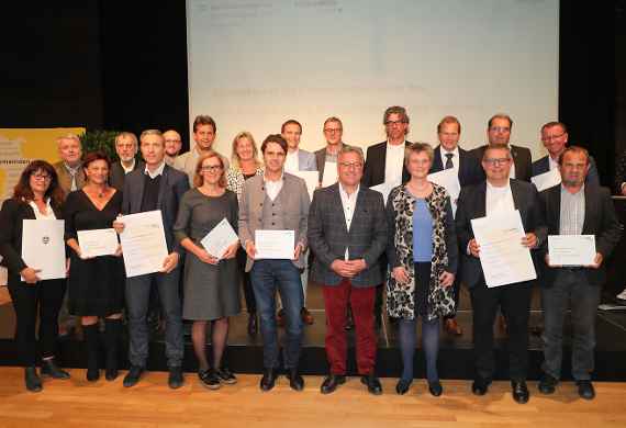 klimaaktiv Auszeichnungen für Salzburger Gebäude und Siedlungen