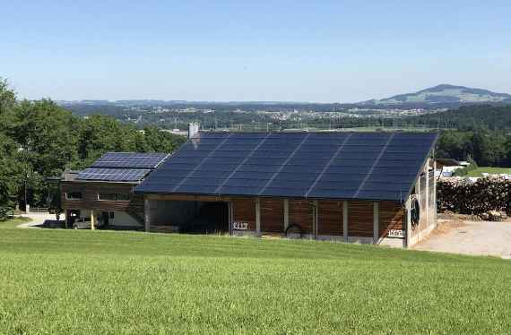 Foto der Biomasse-Nahwärmeanlage in Eugendorf