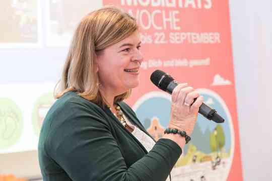 Im Bild: Petra Schön (Geschäftsführerin Verein Klimabündnis Österreich)