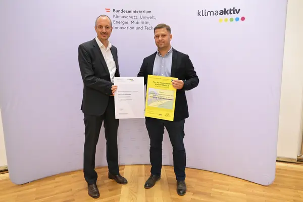 Im Bild: Sektionschef Jürgen Schneider, Robert Martin Schaffernack