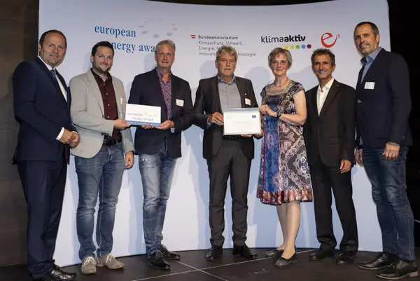 Helmut Strasser (e5 Österreich), Bettina Bergauer (BMK), Josef Geisler (LHStv.Tirol), Thomas Gründhammer, Helmut Berger (Bgm.), Josef Eisenmann