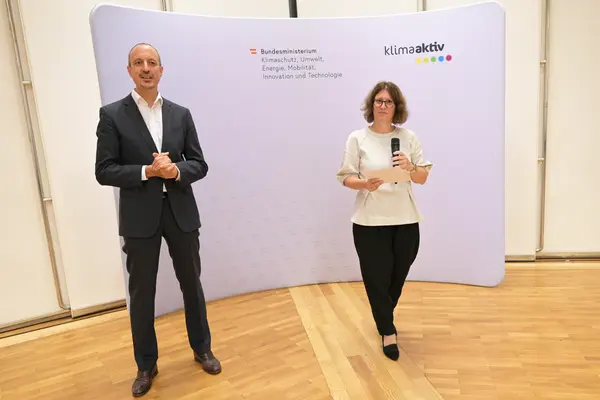 Im Bild: Sektionschef Jürgen Schneider, Barbara Alexander-Bittner