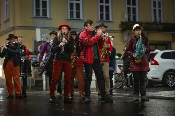 Band beim Nightwalk durch Graz