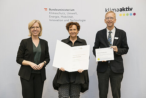 Auszeichnung von klimaaktiv Projektpartnern und Vorzeigebetrieben durch Klimaschutzministerin Leonore Gewessler (BMK)