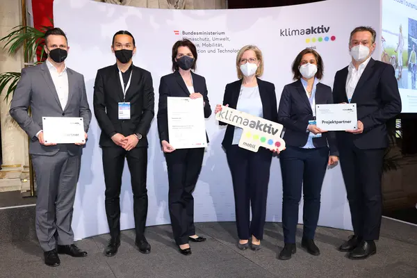 v.l.n.r.: Michael Nendwich, Pierre Wang, Hana Dellemann, Leonore Gewessler, Tatjana Baborek, Markus Raml
