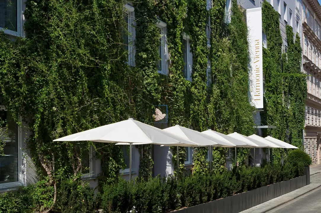 Außenansicht Hotel Harmonie GmbH