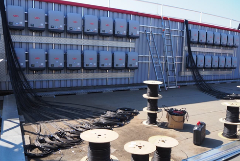 Verkabelung für die PV-Anlage