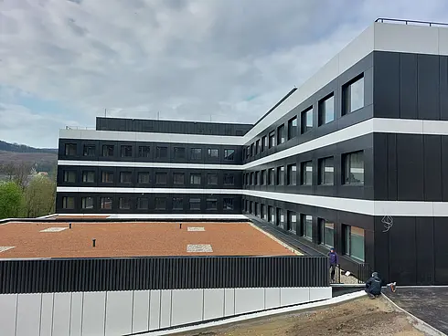 I24 Lab 6 - Laborgebäude für Life Science und Seminarzentrum