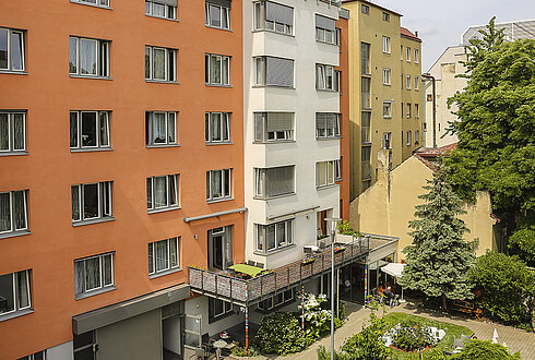 Standort Barmherzige Schwestern Pflege in Wien. Innenhof