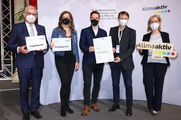 v.l.n.r.: Alfred Riedl, Ulli Sima, Sebastian Schuschnig, Gustav Steinwender, Leonore Gewessler