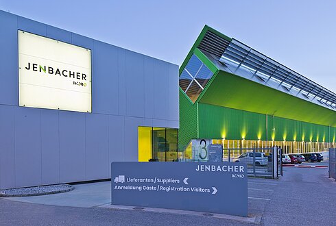 Außenansicht INNIO Jenbacher GmbH & Co OG Jenbach in Tirol