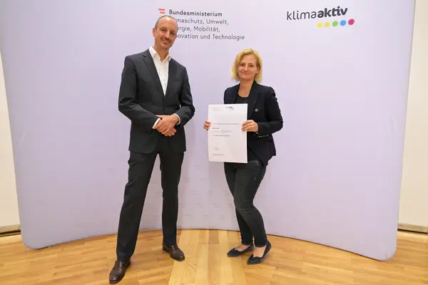Im Bild: Sektionschef Jürgen Schneider, Mikolt Piller