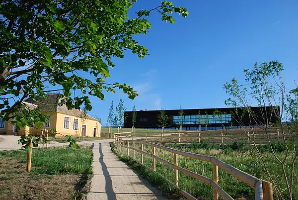 Eingangsportal Museumsdorf Niedersulz