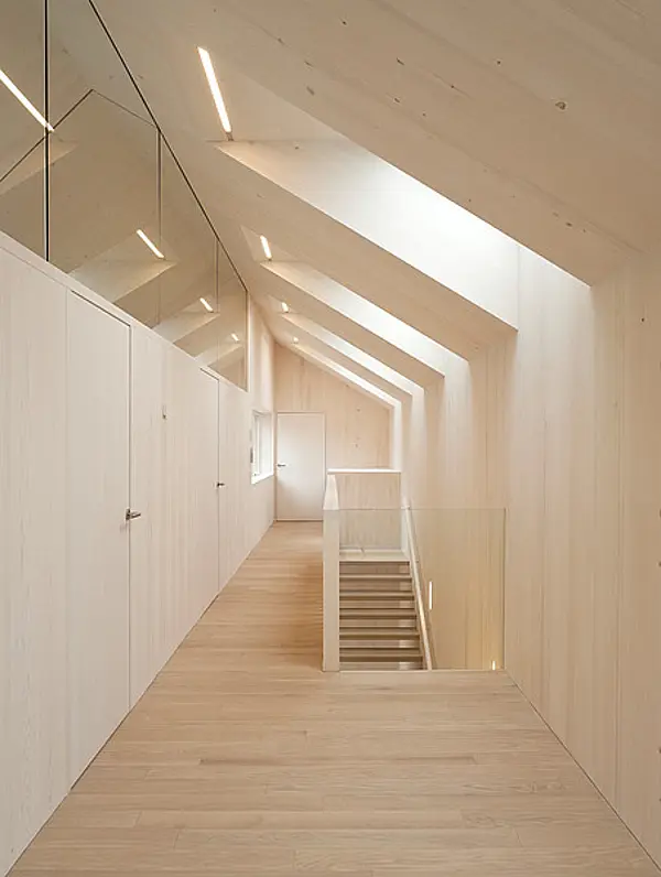 Velux Sunlighthouse