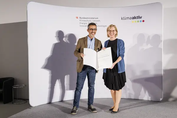 Attila Zia (Erste Bank), Klimaschutzministerin Leonore Gewessler