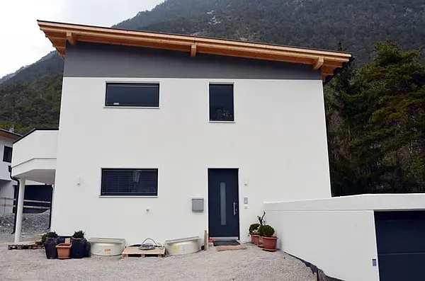 Haus H, Schönwies