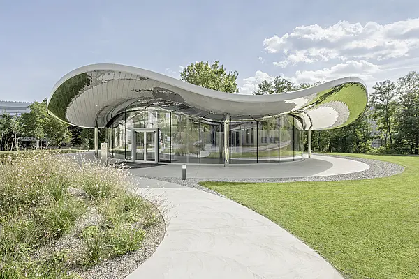 VISTA Science Experience Center