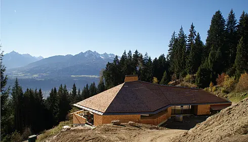 4945 Neubau Umbrüggler Alm