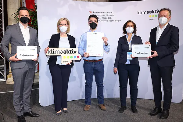 v.l.n.r.: Michael Nendwich, Leonore Gewessler, Bogdan Muntean, Tatjana Baborek, Markus Raml