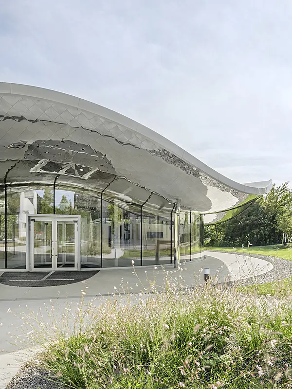 VISTA Science Experience Center