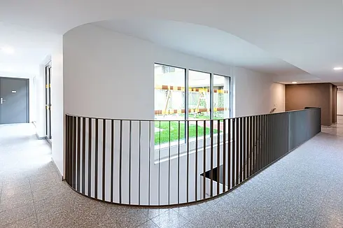 NHT - Burgeck - JE29E