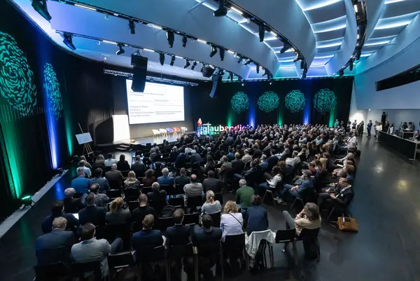 Publikum auf einer Veranstaltung