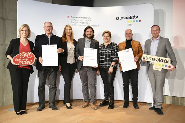 Auszeichnung Bundessieger:innen Österreich radelt