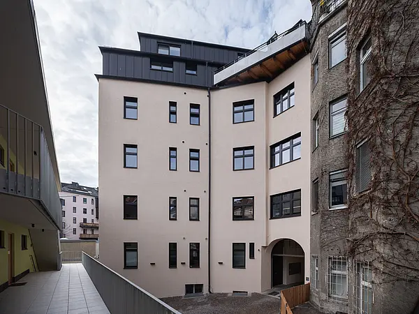 Adamgasse 11a - Tiroler Versicherung