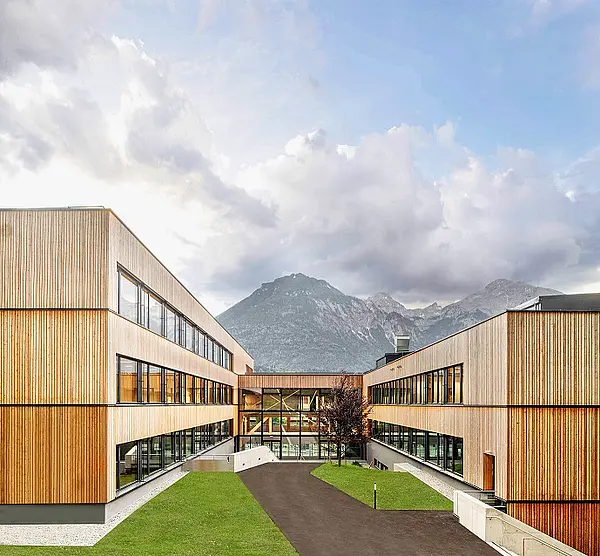HBLFA Tirol - Schulgebäude