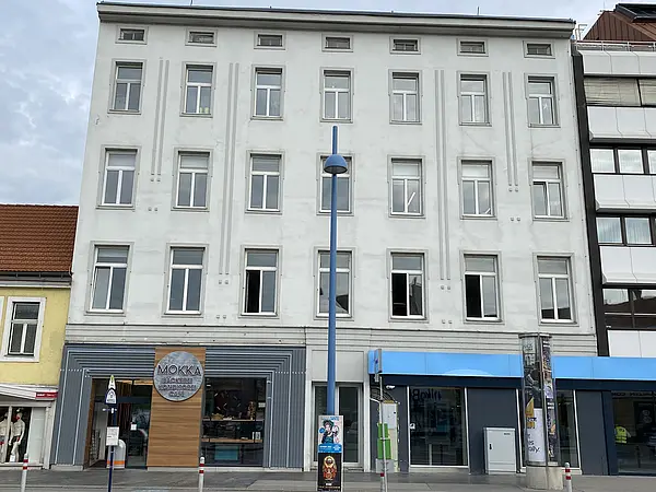Am Spitz 6
