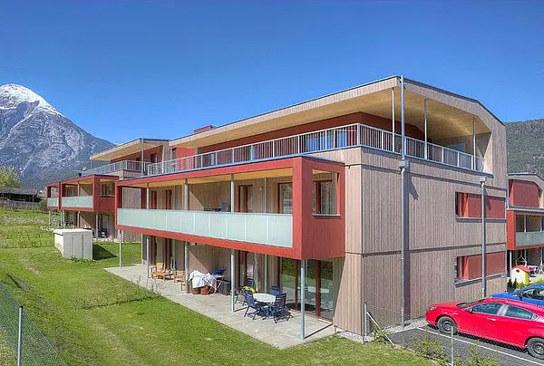 Mehrfamilienhaus