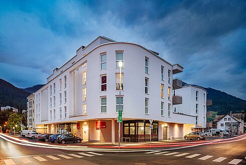 T433 Landeck Perjen III(18010) West (C)