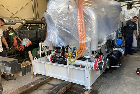 Einbau es neuen Kompressors