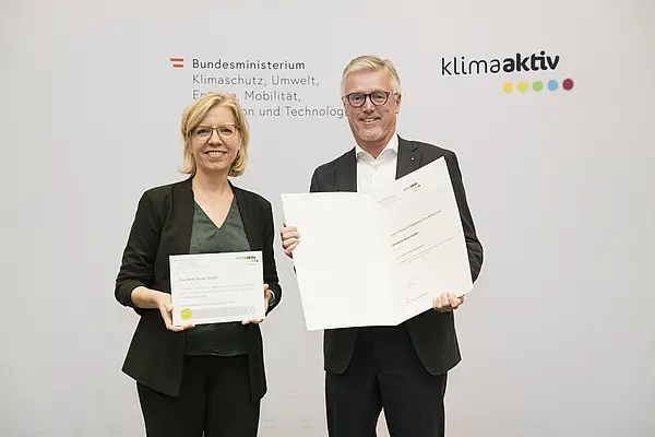 Auszeichnung von klimaaktiv Projektpartnern und Vorzeigebetrieben durch Klimaschutzministerin Leonore Gewessler (BMK)