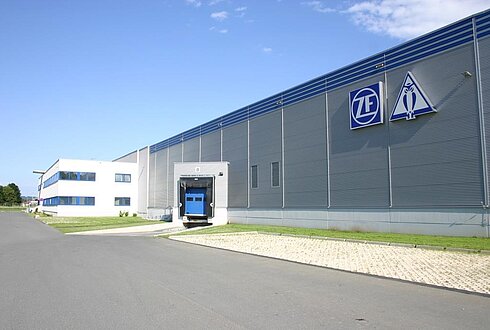 Außenansicht von der ZF Lemförder Achssysteme Ges.m.b.H.