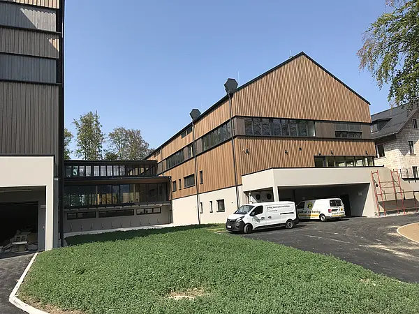 Forstliches Bildungszentrum Traunkirchen - SCHULE (BT2)