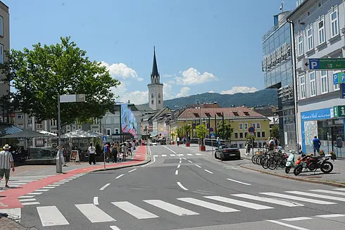 Villach - Bahnhofstraße/Nikolaigasse Richtung Hauptplatz 