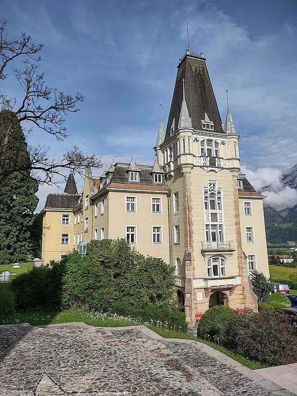 Katastrophenschutzzentrum Schloss Mentlberg
