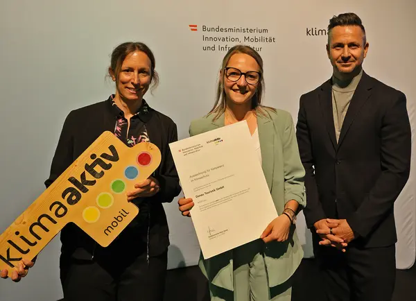 Im Bild: Sandra Lanzersdorfer (Donau Tourisitk) Michael Nendwich (WKÖ) Wiebke Unbehaun (BMIMI)