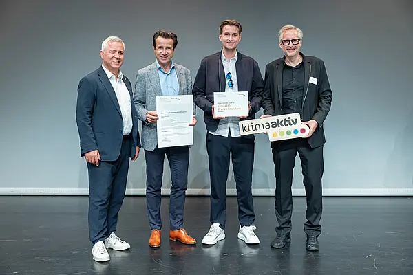 Darauf bauen wir: Sanierung und klimafitte Gebäude für die Zukunft! Auszeichnungsveranstaltung von klimaaktiv, ÖGNB und AGPB Gebäuden