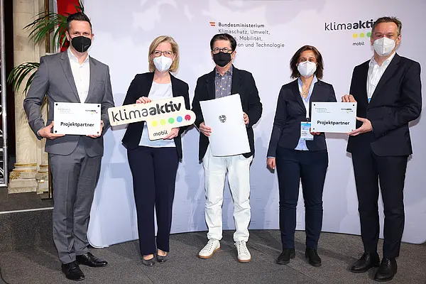 v.l.n.r.: Michael Nendwich, Leonore Gewessler, Michael Kerbler, Tatjana Baborek, Markus Raml