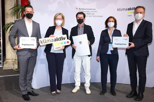 v.l.n.r.: Michael Nendwich, Leonore Gewessler, Michael Kerbler, Tatjana Baborek, Markus Raml