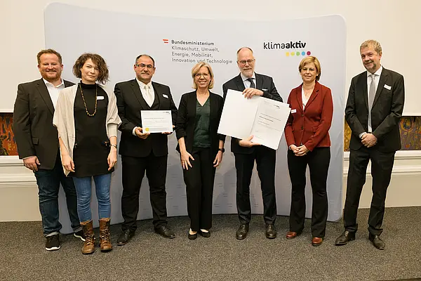 Auszeichnung von klimaaktiv Projektpartnern und Vorzeigebetrieben durch Klimaschutzministerin Leonore Gewessler (BMK)