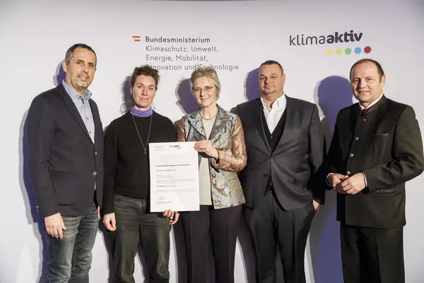 Energiedialog: "Nachhaltigkeit muss beflügeln" und klimaaktiv-Auszeichnung 2022