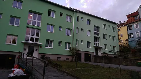 T43A Frau Hitt Straße 3a,b,c,d,e,f