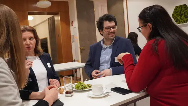 Menschen auf einer Veranstaltung