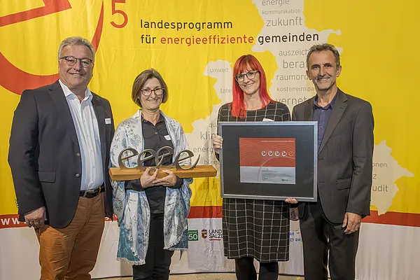 im Bild: Heinrich Schellhorn, Karin Juriga, Jenny Broberg, Helmut Strasser