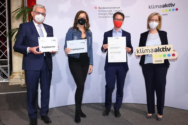 v.l.n.r.: Alfred Riedl, Ulli Sima, Daniel Zadra, Leonore Gewessler
