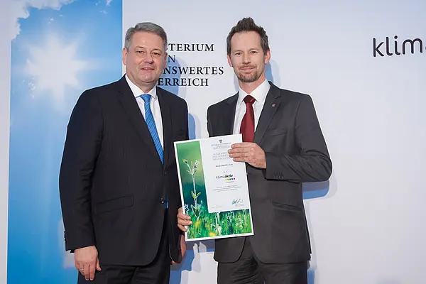 Auszeichnungsveranstaltung 2017, BM Rupprechter und Wolgang Dessl