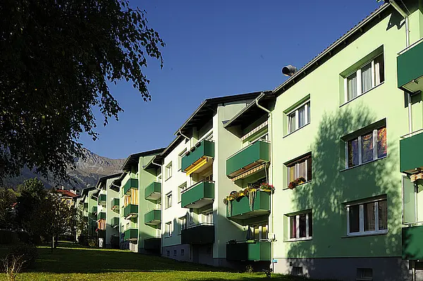T43A Frau Hitt Straße 3a,b,c,d,e,f